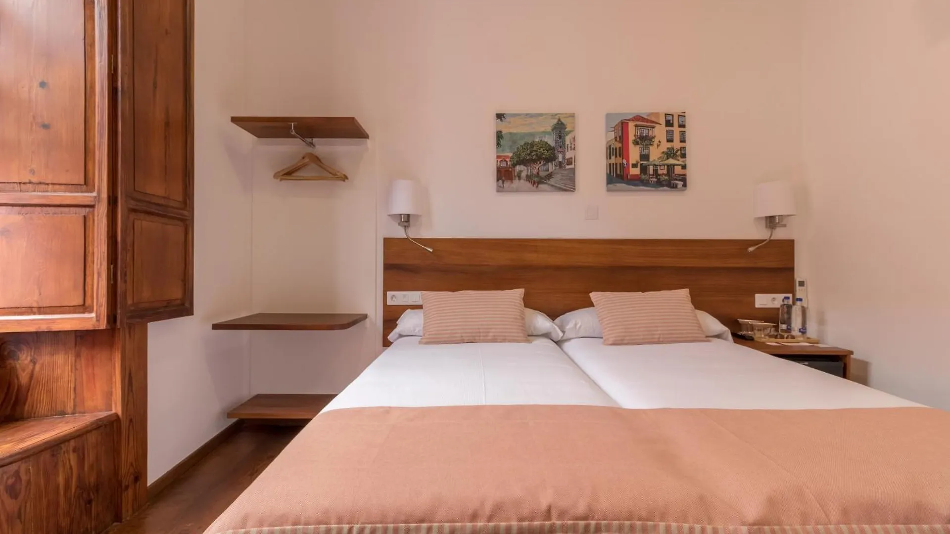 Bed & Breakfast Holiday Time Calle Real Santa Cruz de la Palma